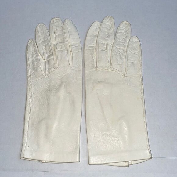 Vtg Lavabile cream colored leather gloves - Picture 1 of 7